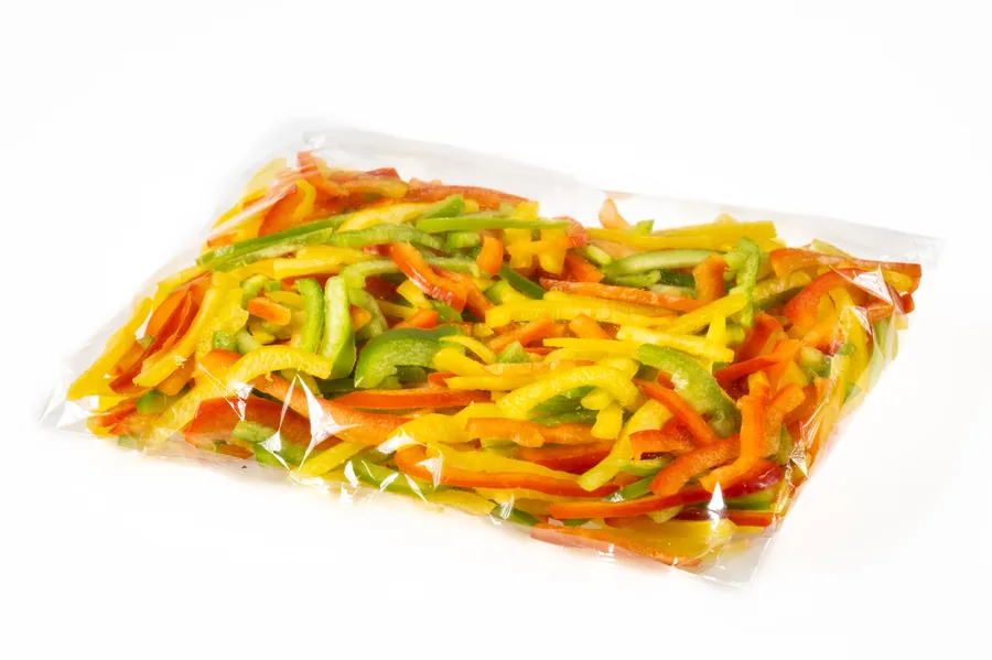 Paprikastreifen Tricolor frisch küchenfertig – Convenience GmbH